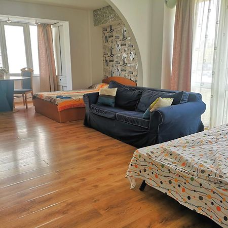 Comfy&Bright 2Bd Family-Friendly Apt Amazing View Bukarest Exteriör bild