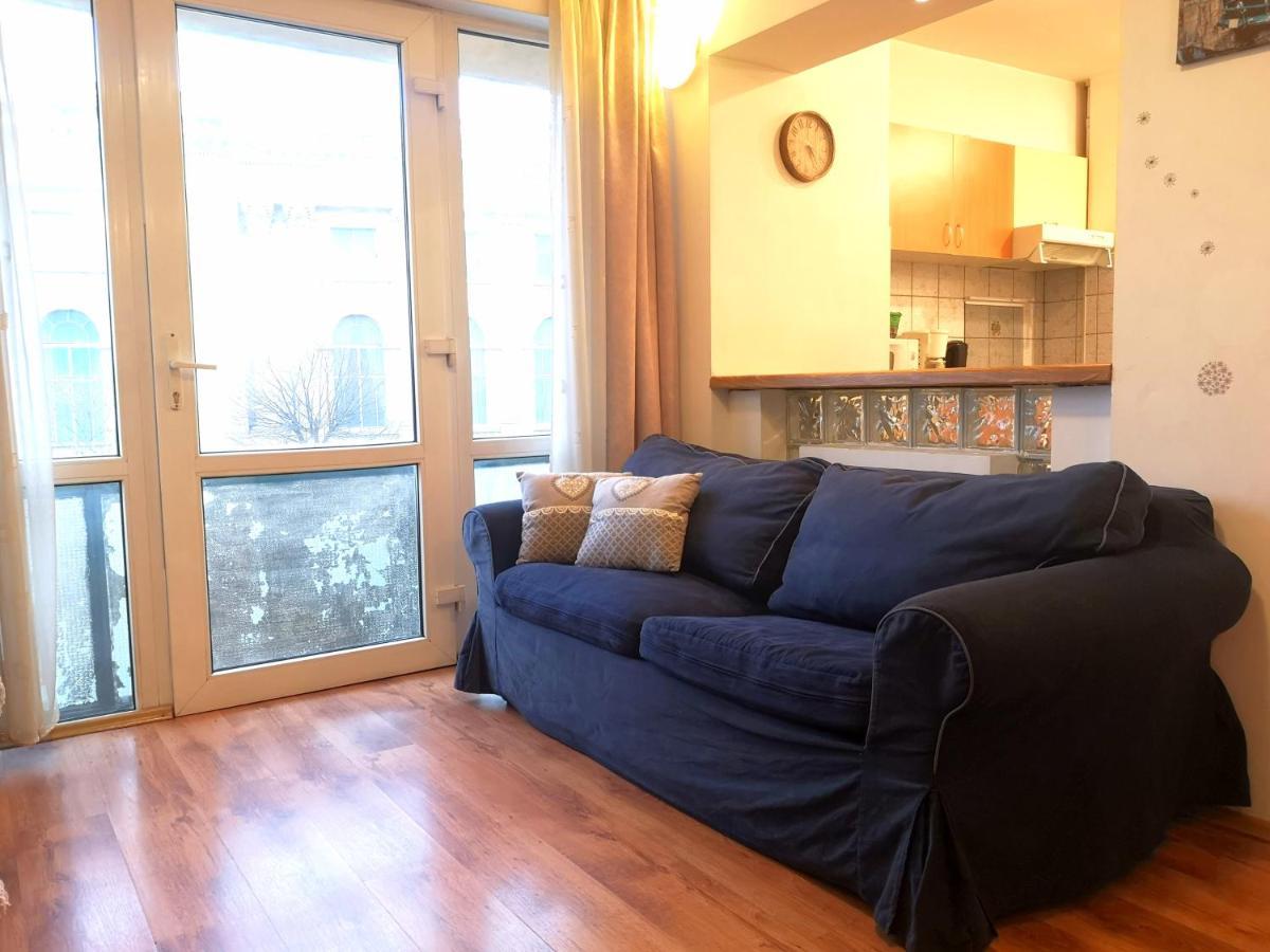 Comfy&Bright 2Bd Family-Friendly Apt Amazing View Bukarest Exteriör bild