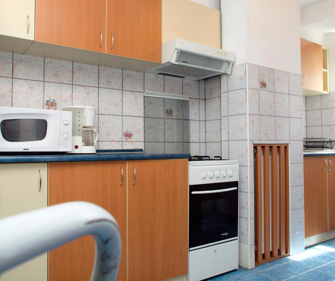 Comfy&Bright 2Bd Family-Friendly Apt Amazing View Bukarest Exteriör bild
